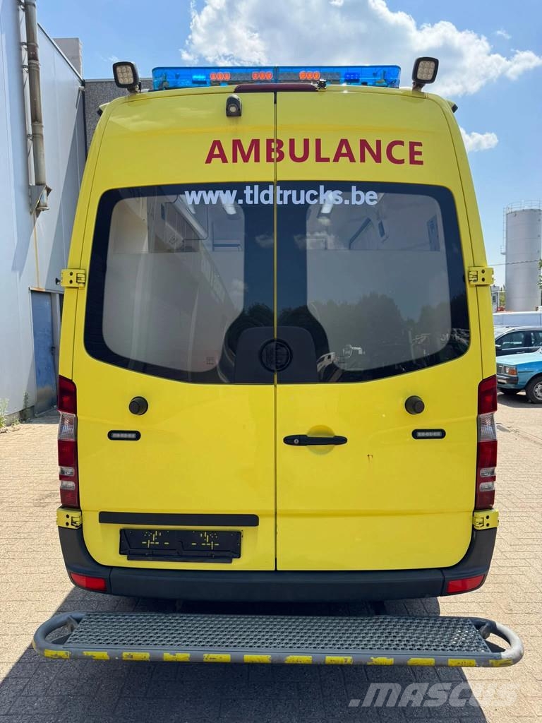 Mercedes-Benz Sprinter 519 **V6-EURO 6-BELGIAN ORIGINE** سيارات إسعاف