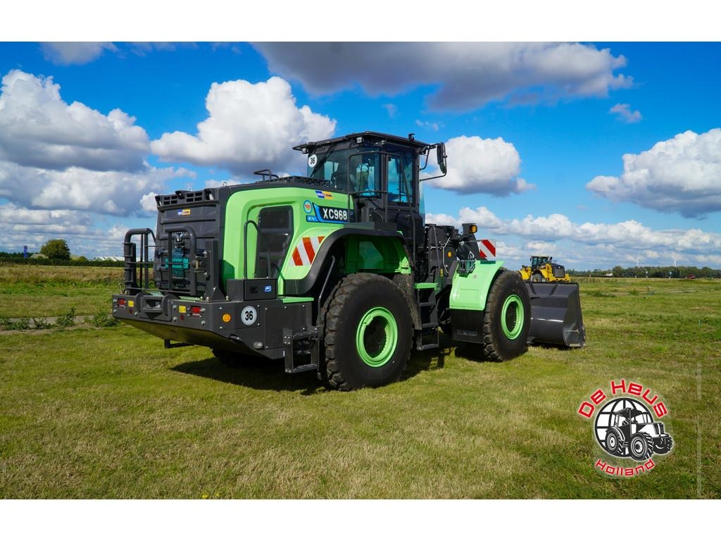 XCMG XC968-EV Carros