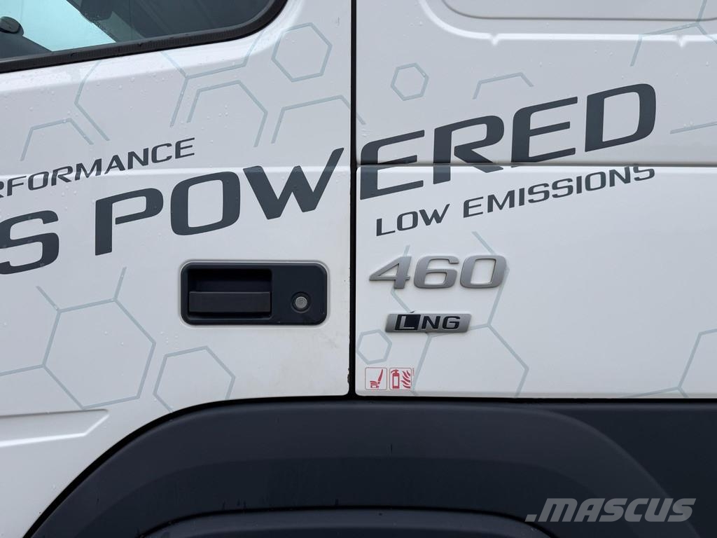 Volvo FM460 6X2*4 EURO6 + CARRIER SUPRA 850 + LNG Temperature controlled trucks