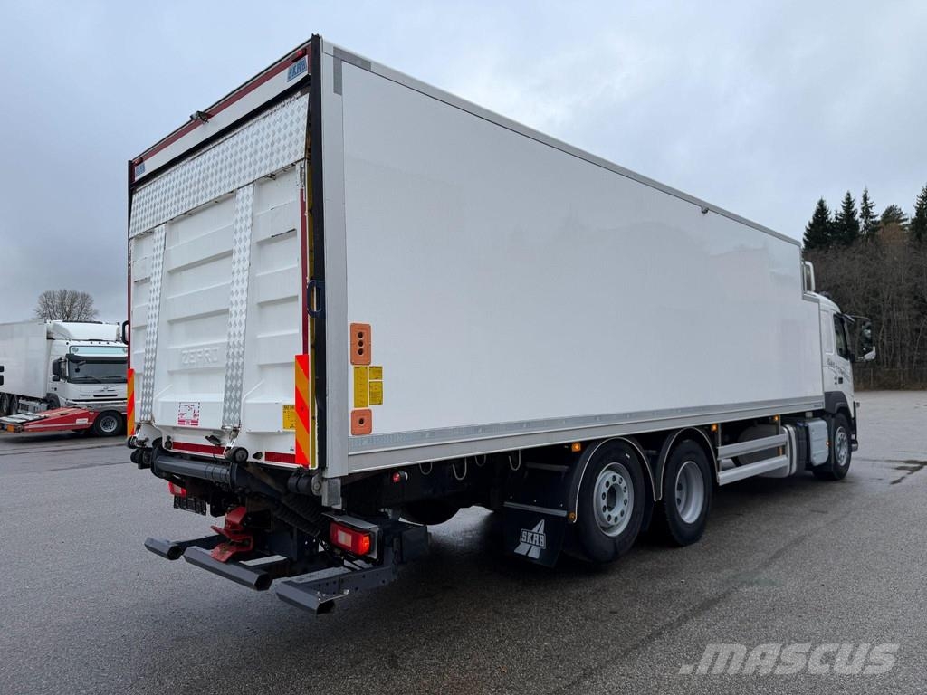 Volvo FM460 6X2*4 EURO6 + CARRIER SUPRA 850 + LNG Temperature controlled trucks