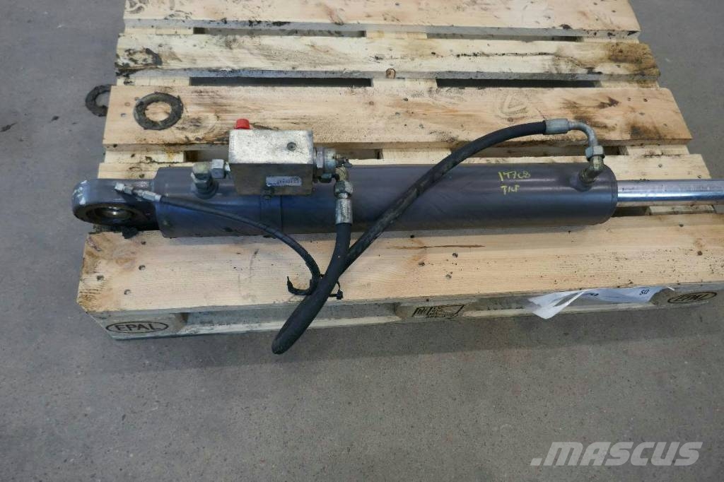 Volvo L30B Tiltcylinder 2808057 Hydraulika
