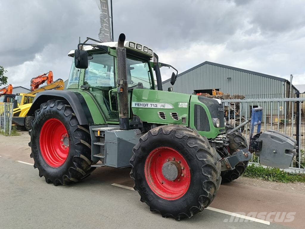 Fendt 712 Vario TMS fronthef en front aftakas PTO الجرارات