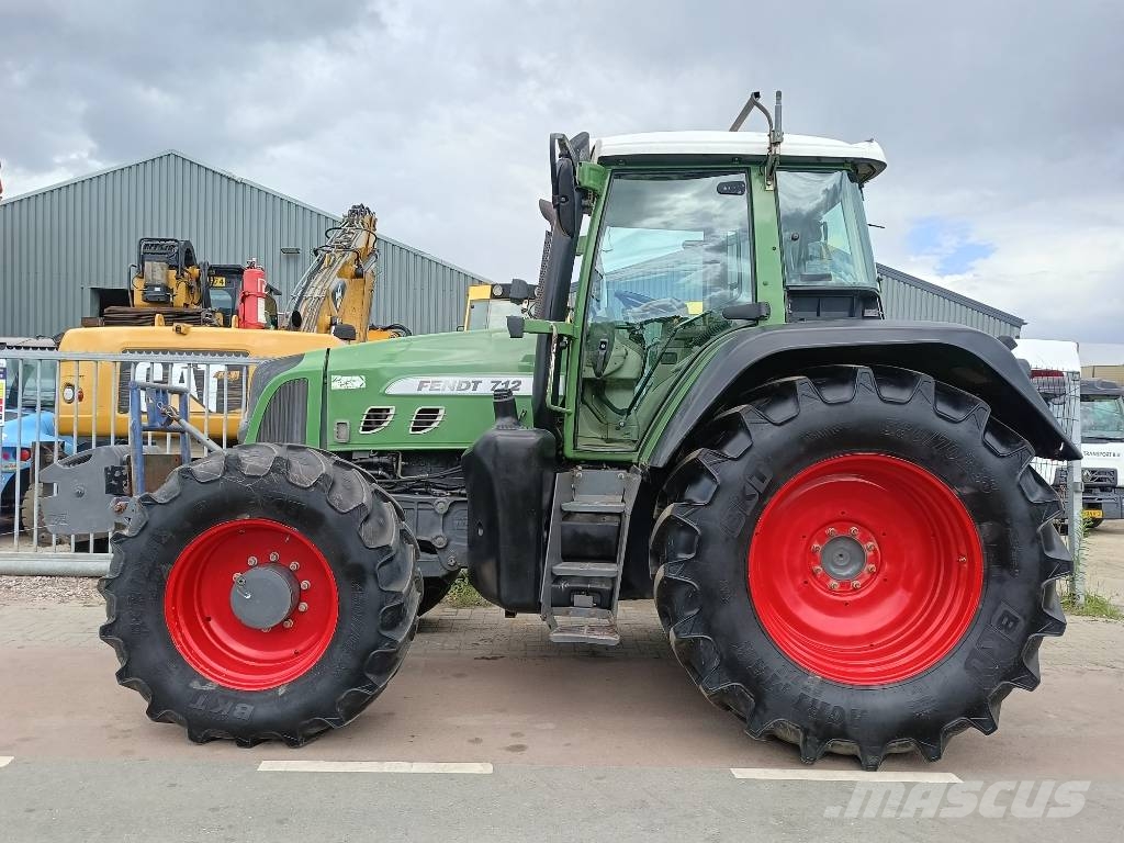 Fendt 712 Vario TMS fronthef en front aftakas PTO الجرارات