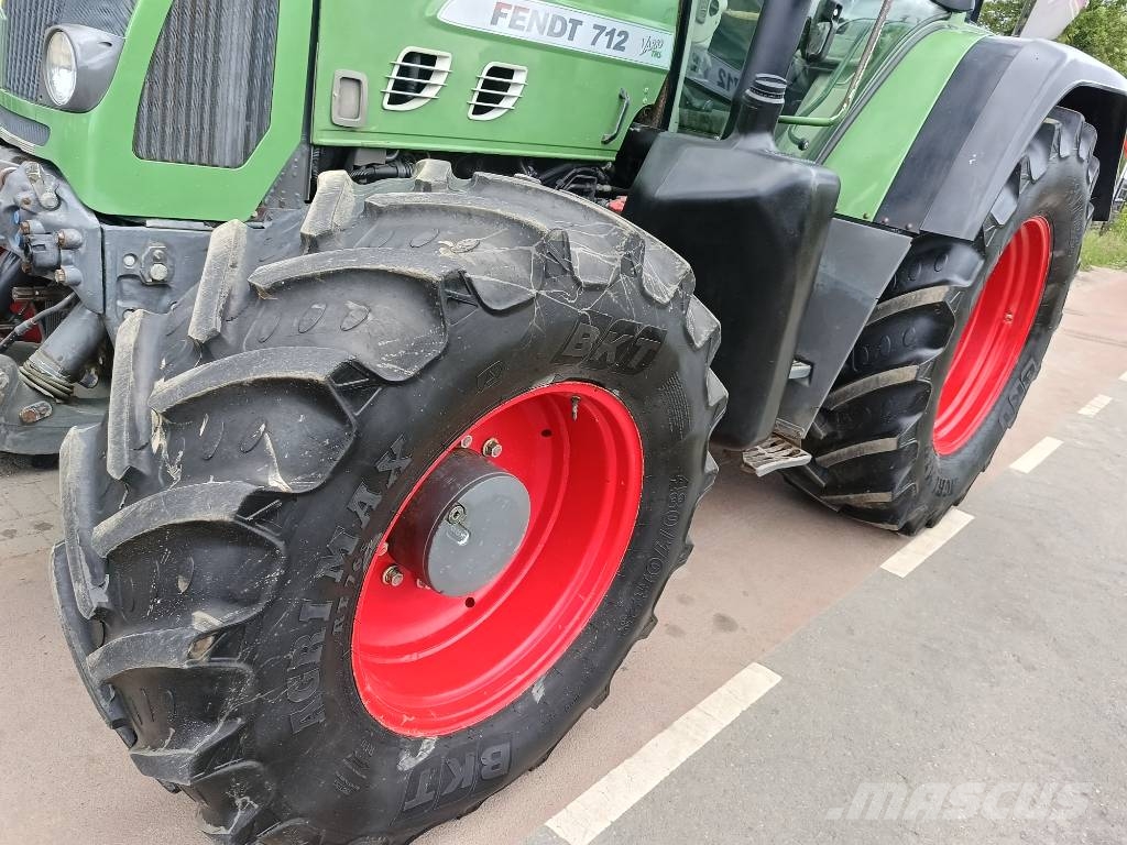 Fendt 712 Vario TMS fronthef en front aftakas PTO الجرارات