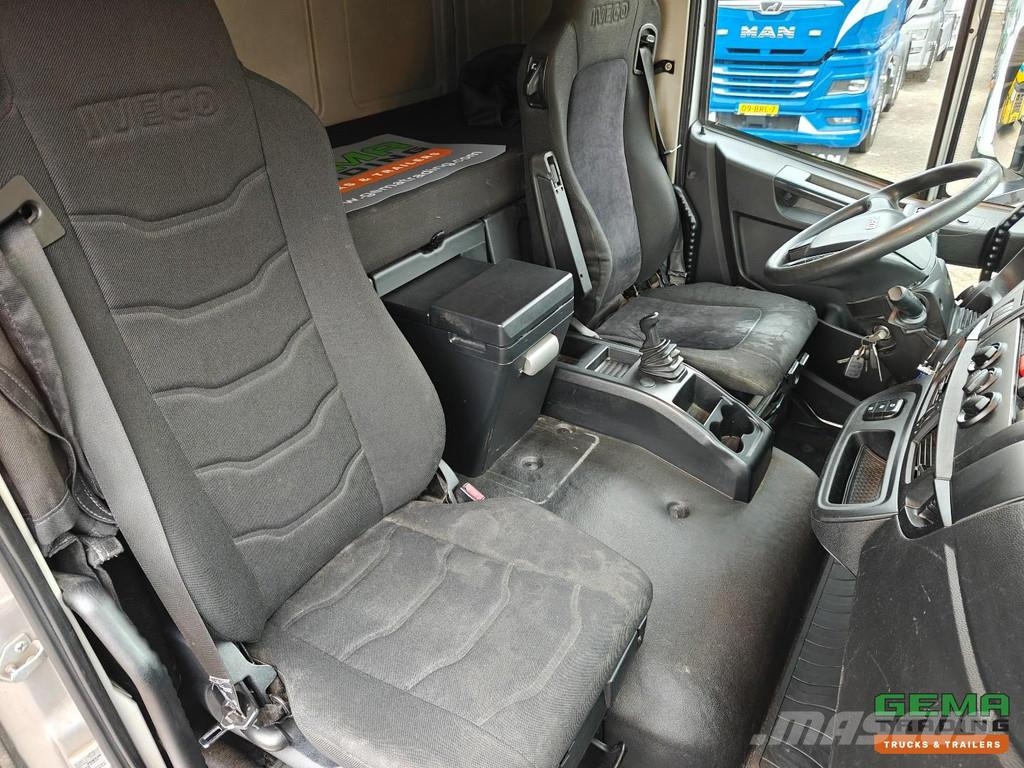 Iveco EuroCargo 140-250 4x2 Sleeper Cab Euro6A - 7.6 Met Camiones con caja de remolque