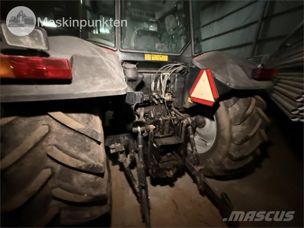 Massey Ferguson Ferguson 6280-4 Tractors