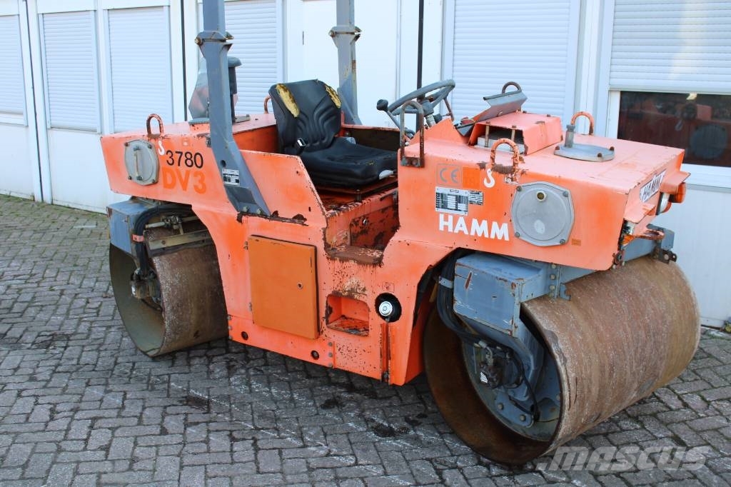 Hamm DV 3.22 H 双轮压路机