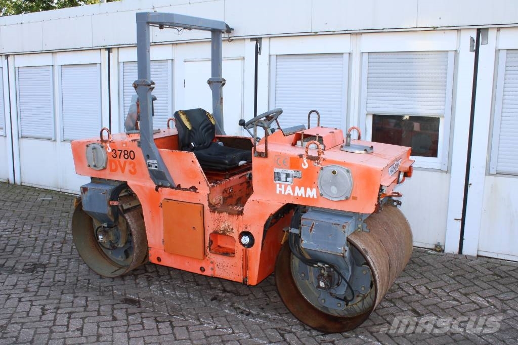 Hamm DV 3.22 H 双轮压路机