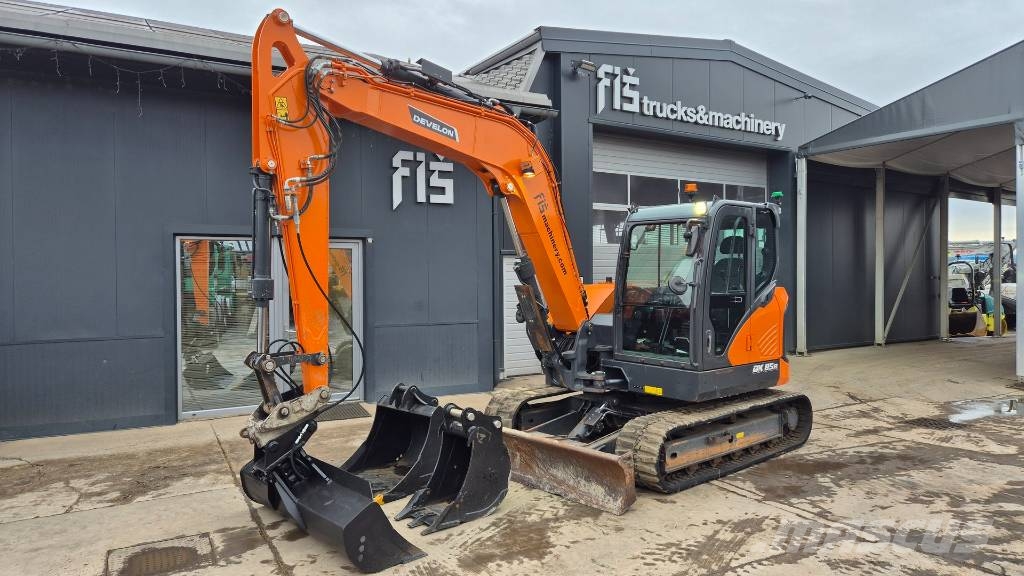 Doosan DEVELON DX85R - 2023 YEAR - 3X NEW BUCKETS حفارات وسط 7 طن - 12 طن