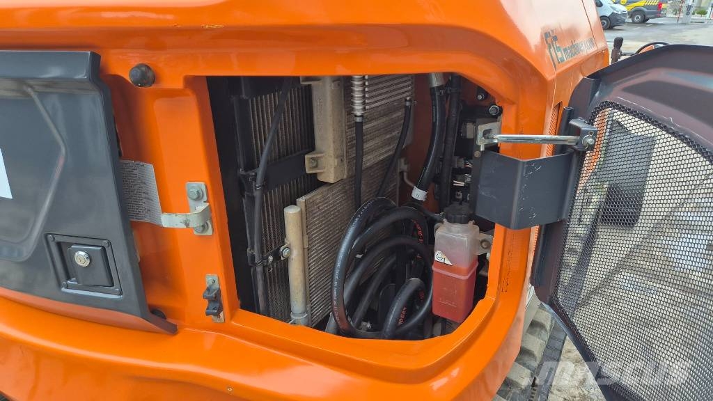 Doosan DEVELON DX85R - 2023 YEAR - 3X NEW BUCKETS حفارات وسط 7 طن - 12 طن