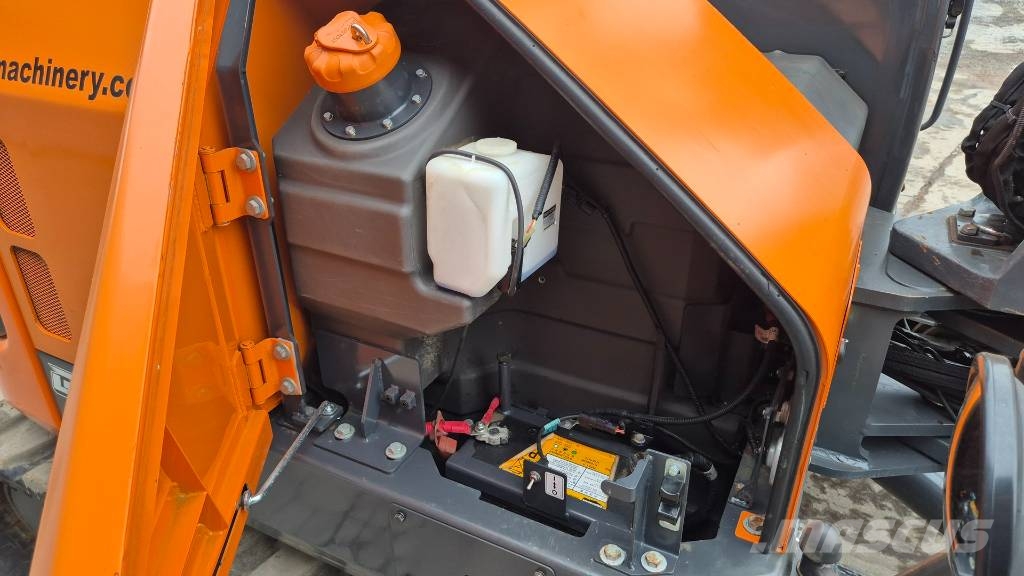Doosan DEVELON DX85R - 2023 YEAR - 3X NEW BUCKETS حفارات وسط 7 طن - 12 طن