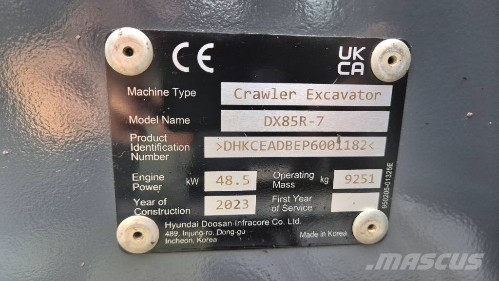 Doosan DEVELON DX85R - 2023 YEAR - 3X NEW BUCKETS حفارات وسط 7 طن - 12 طن