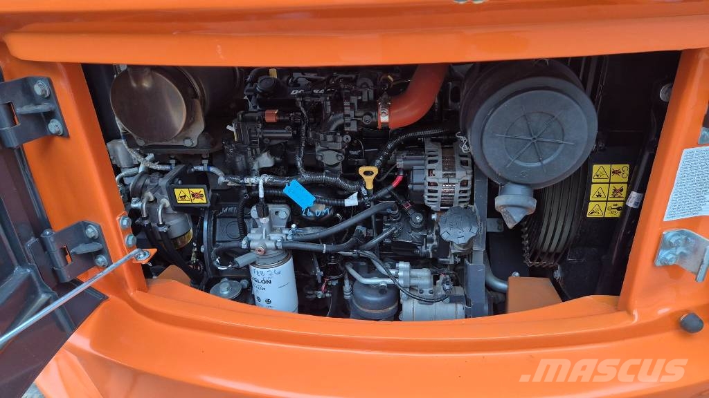 Doosan DEVELON DX85R - 2023 YEAR - 3X NEW BUCKETS حفارات وسط 7 طن - 12 طن