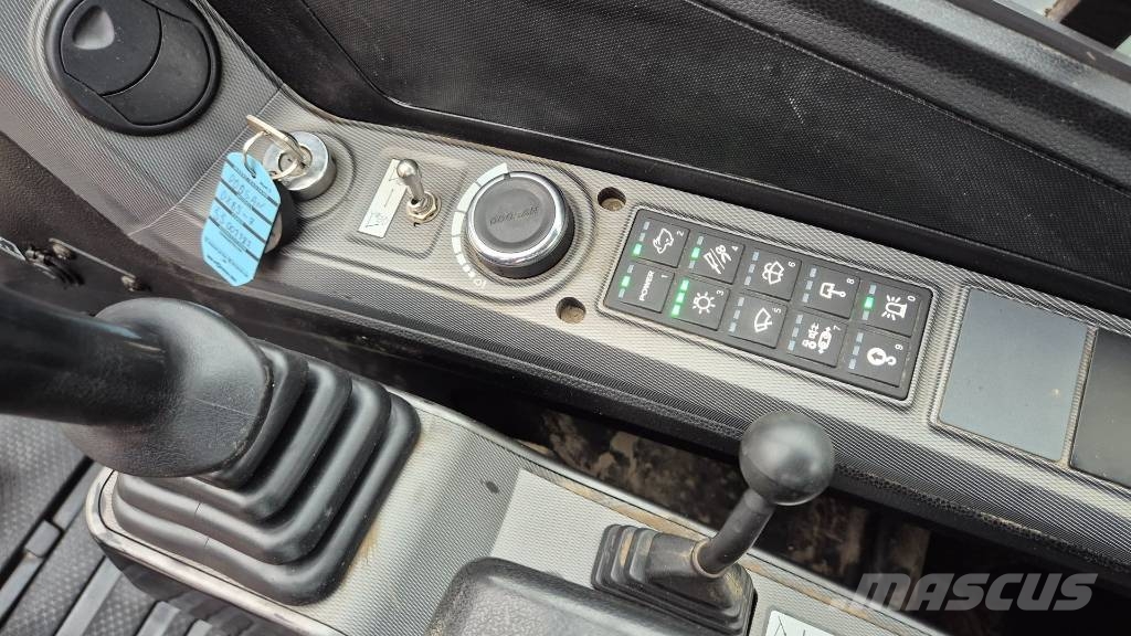 Doosan DEVELON DX85R - 2023 YEAR - 3X NEW BUCKETS حفارات وسط 7 طن - 12 طن
