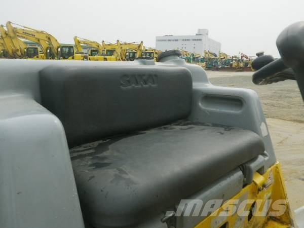 Sakai TW500 Enkelt tromle