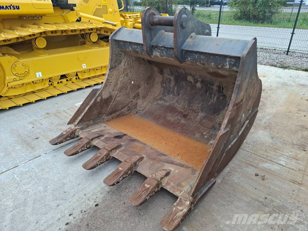 Komatsu PC 290 LCi-11 Crawler excavators