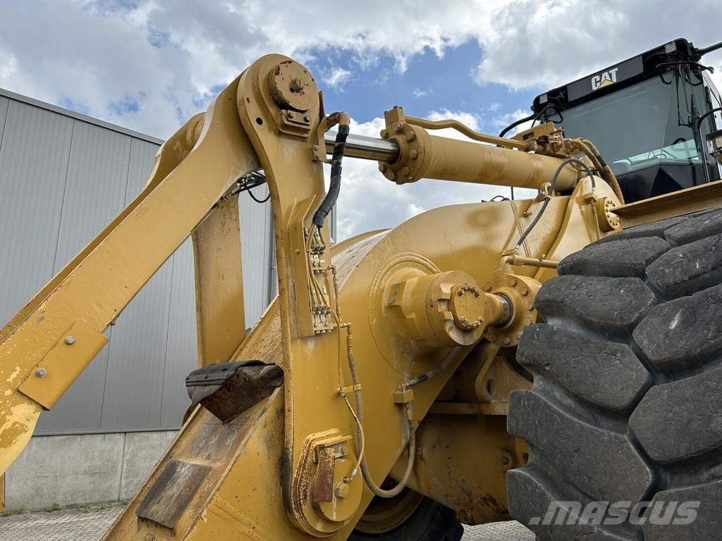CAT 992K Фронтальные погрузчики