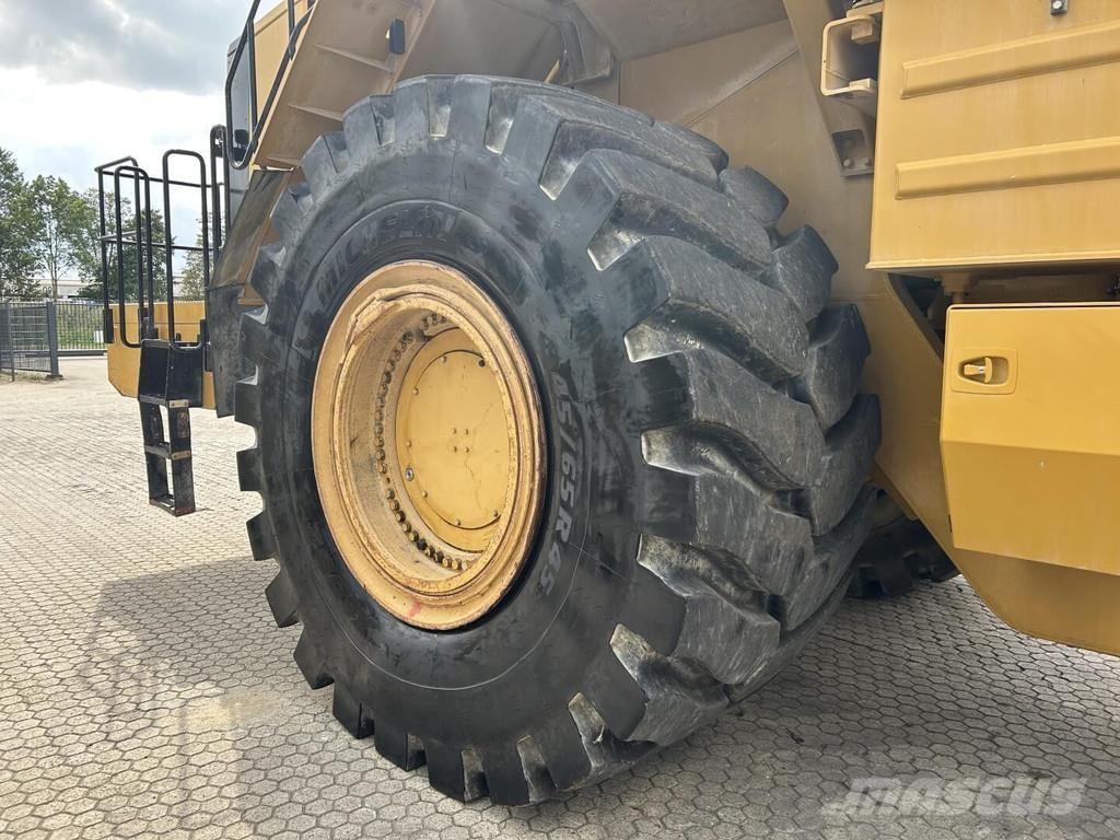 CAT 992K Фронтальные погрузчики
