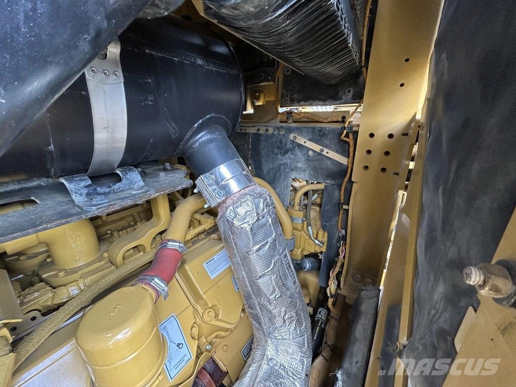 CAT 992K Фронтальные погрузчики