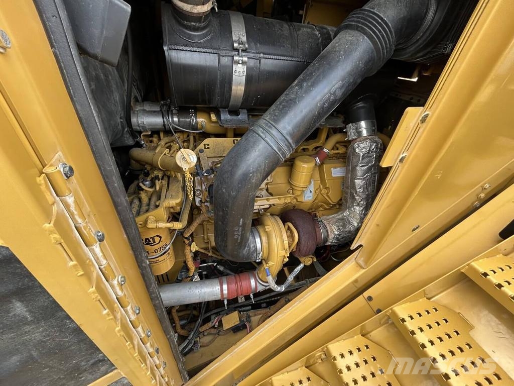 CAT 992K Фронтальные погрузчики