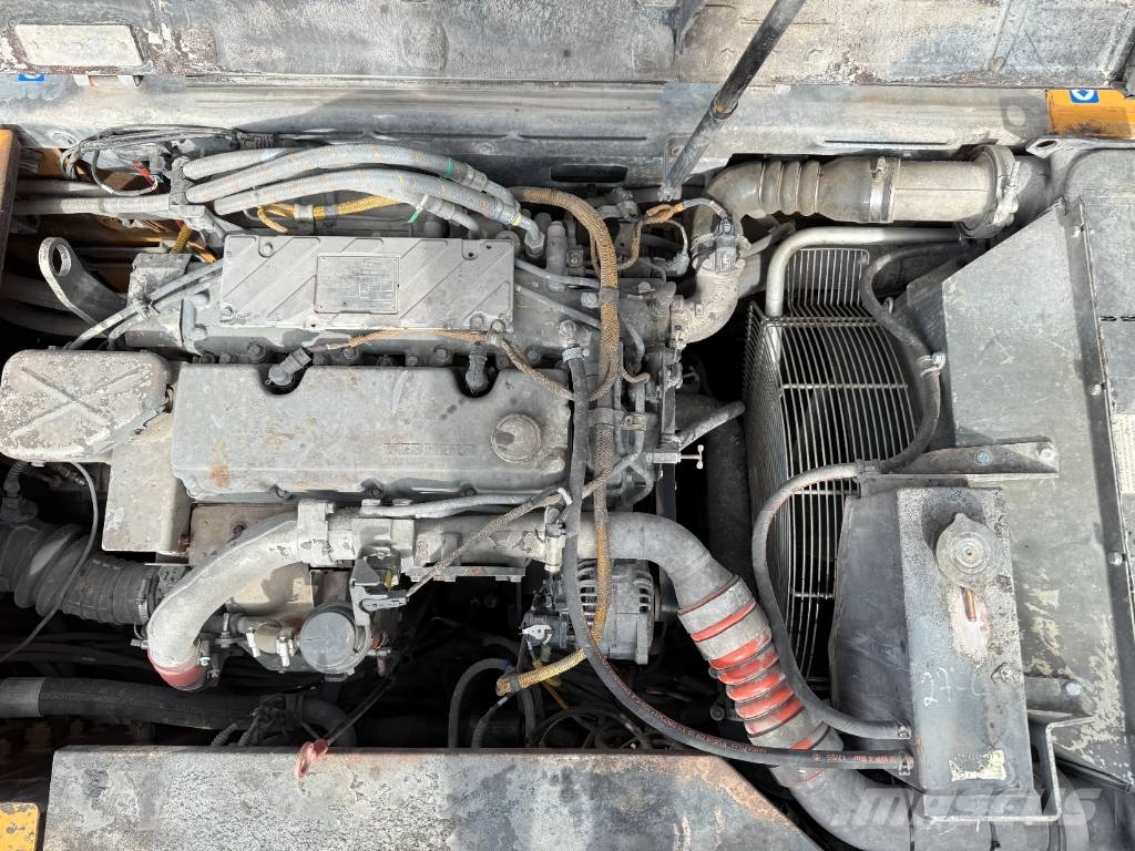 Liebherr LH22 Bagri za prekladanje primarnih/sekundarnih surovin