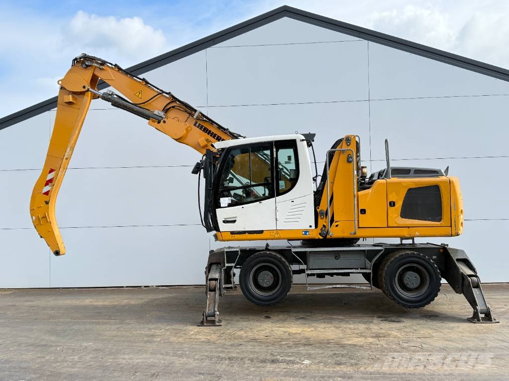Liebherr LH22 Bagri za prekladanje primarnih/sekundarnih surovin
