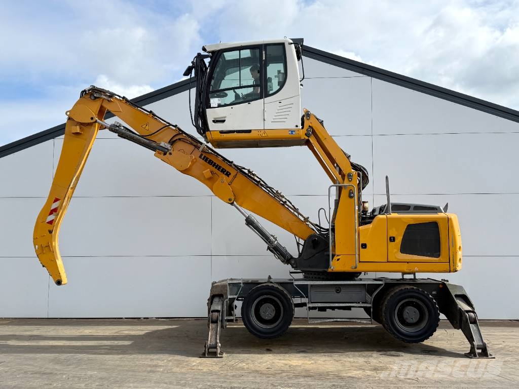 Liebherr LH22 Bagri za prekladanje primarnih/sekundarnih surovin