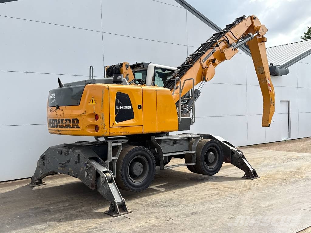 Liebherr LH22 - Tilting Cab / Auto Greasing / Camera Waste / industry handlers