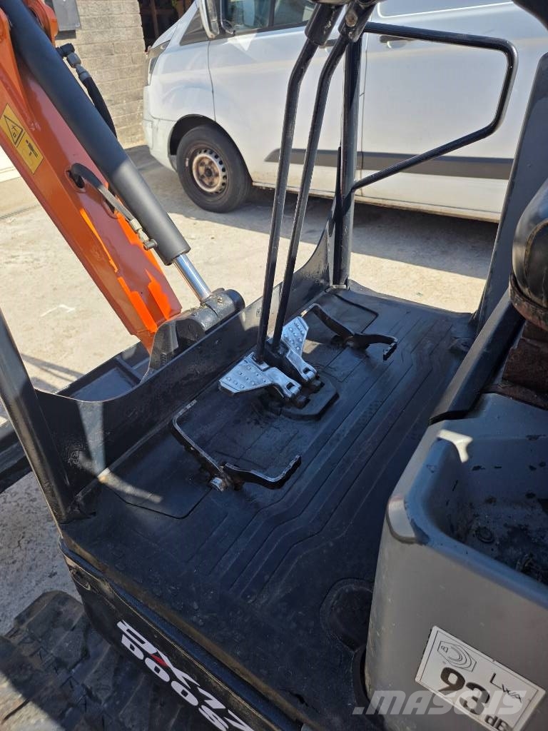 Doosan DX 17 حفارات صغيرة أقل من 7 طن (حفارات صغيرة)