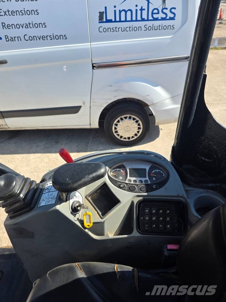 Doosan DX 17 حفارات صغيرة أقل من 7 طن (حفارات صغيرة)