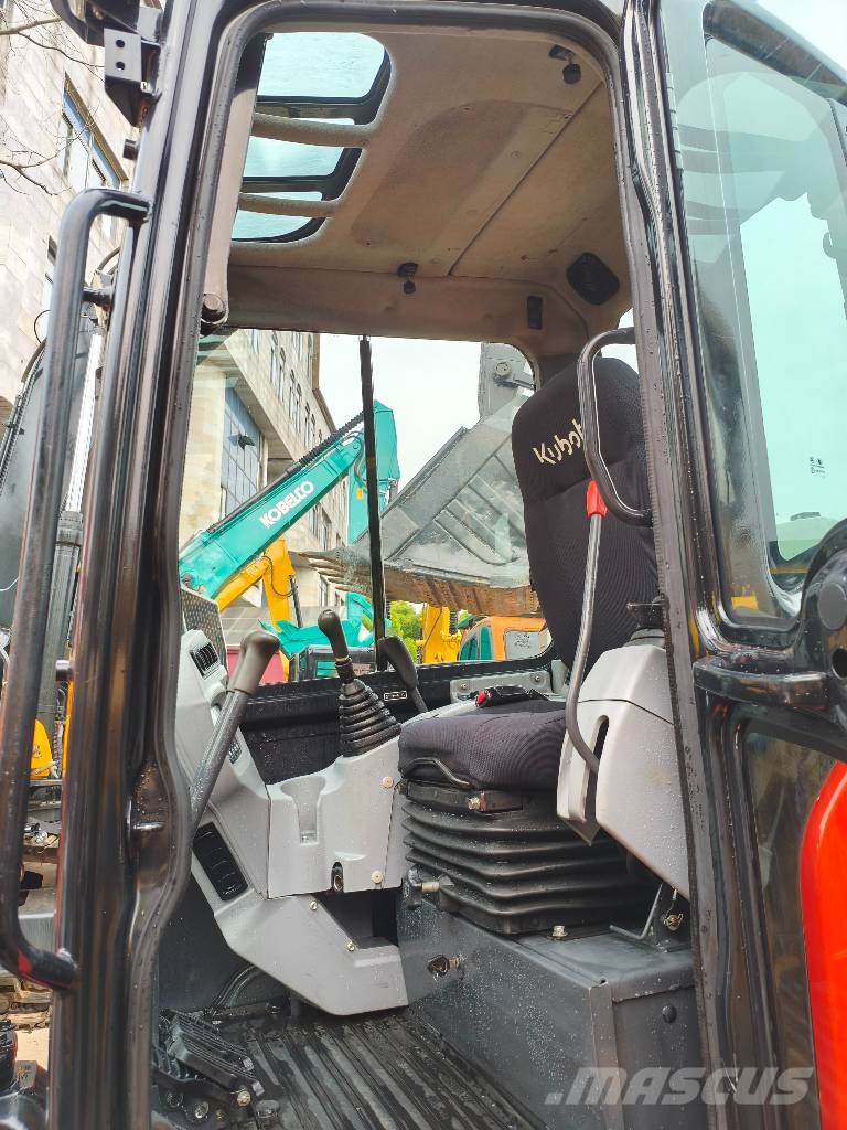 Kubota kx163-5 Гусеничні екскаватори