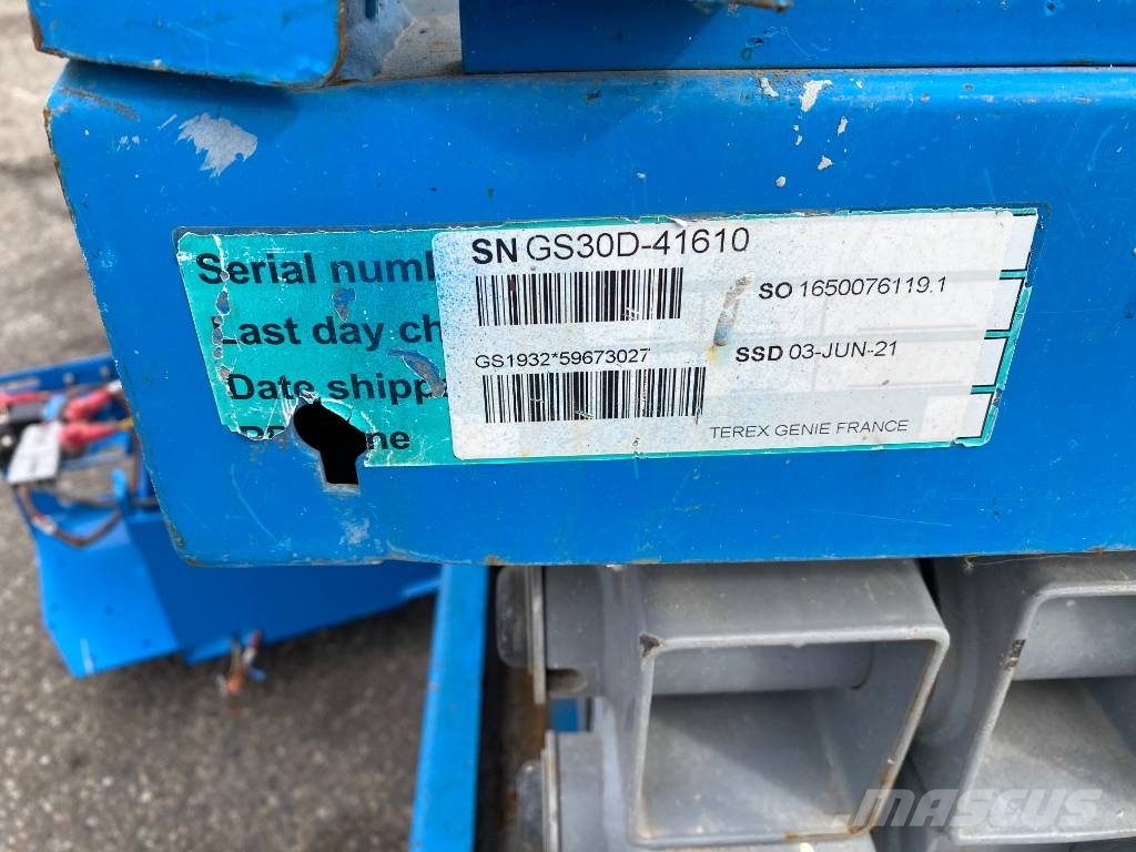 Genie GS 1932 /Certificat CE endommagée Kompaktné samohybné kĺbové plošiny
