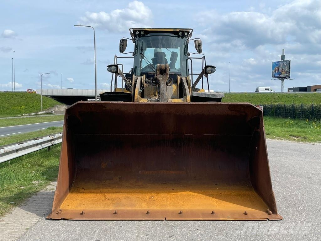 CAT 966M | German Machine Wielladers