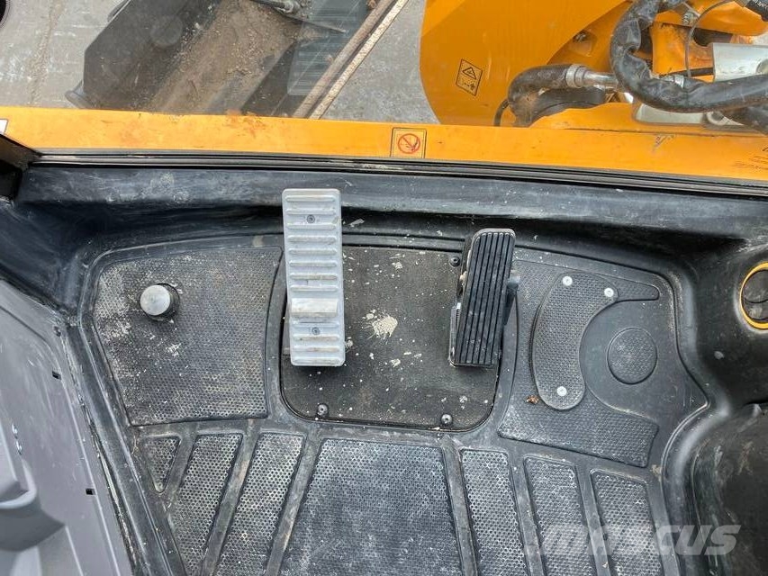 JCB 4CX Pro EH Dual Drive Εκσκαφείς Φορτωτές τύπου JCB