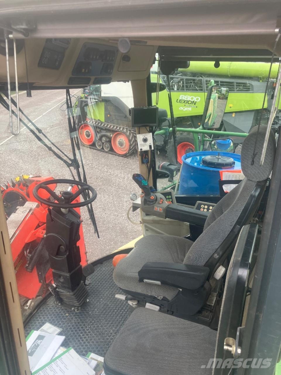 Krone BIG X 650 علافات ذاتية الدفع