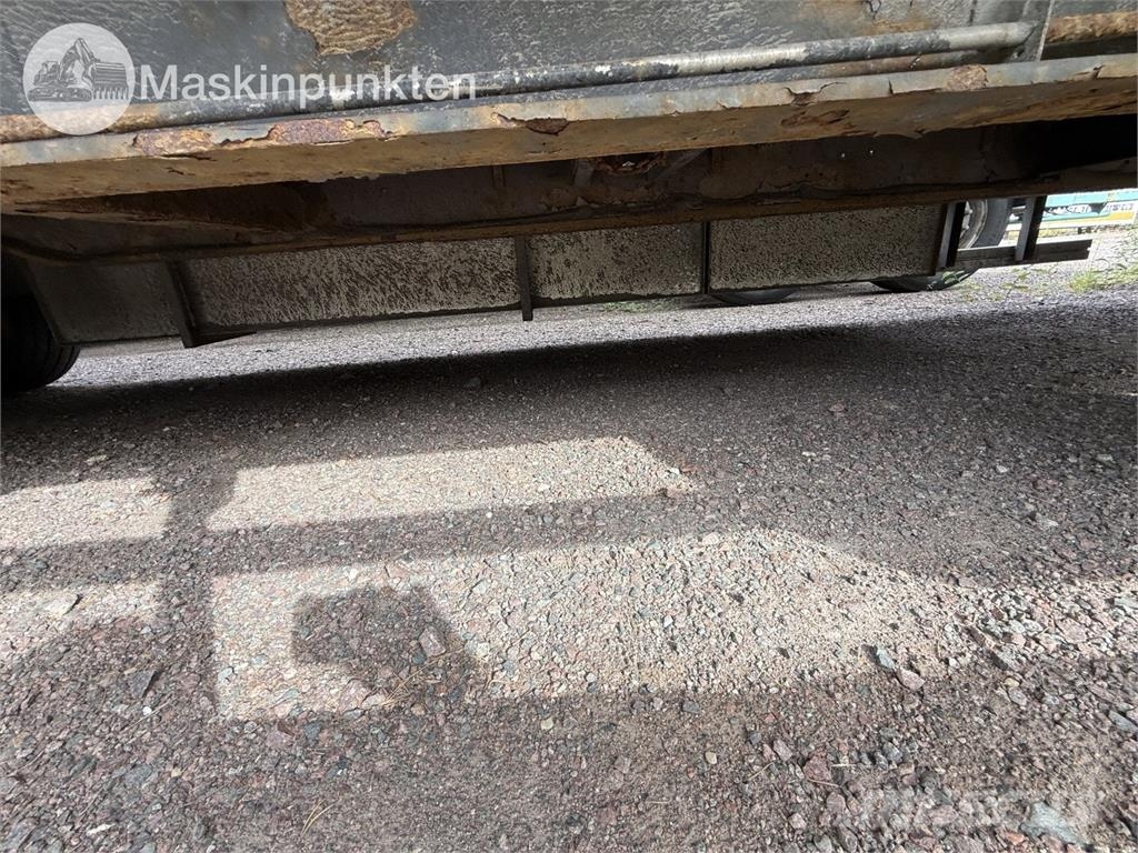 Närko D4ZB13R62 Kühlanhänger