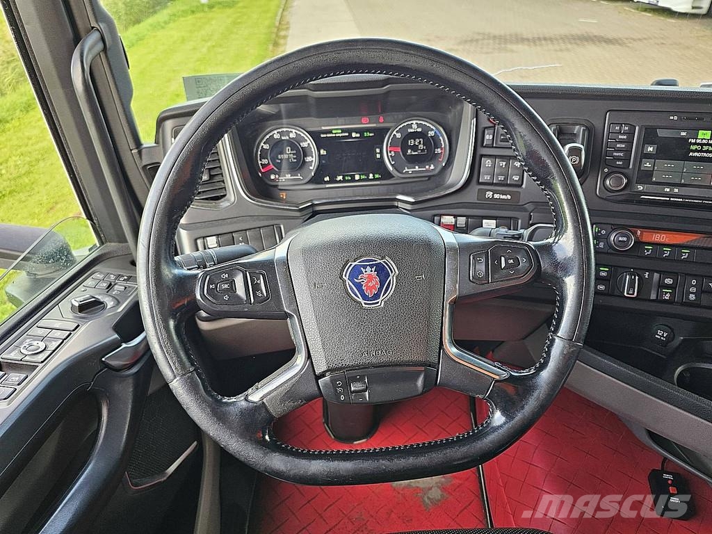 Scania R450 6x2/4 NB Truck Tractor Units