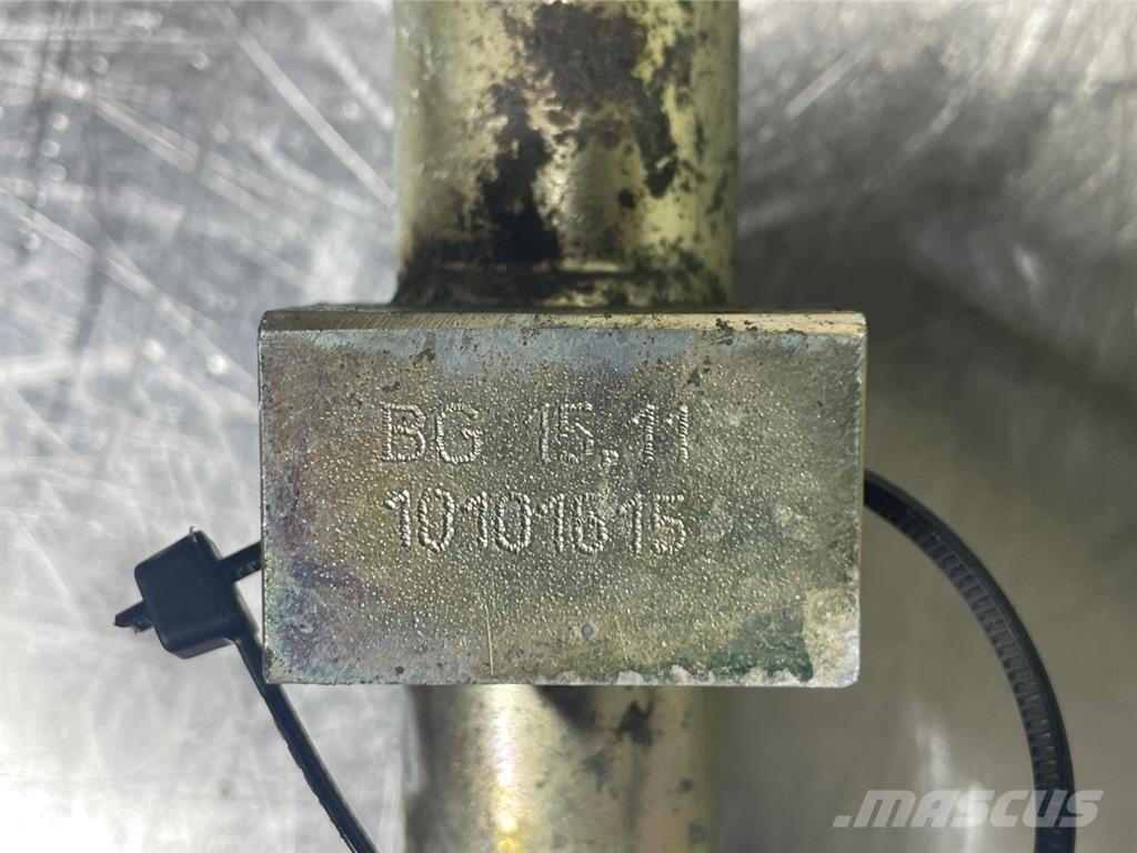 Liebherr A934C-10101615-Distributor/Verteiler/Verdeler Hidráulica