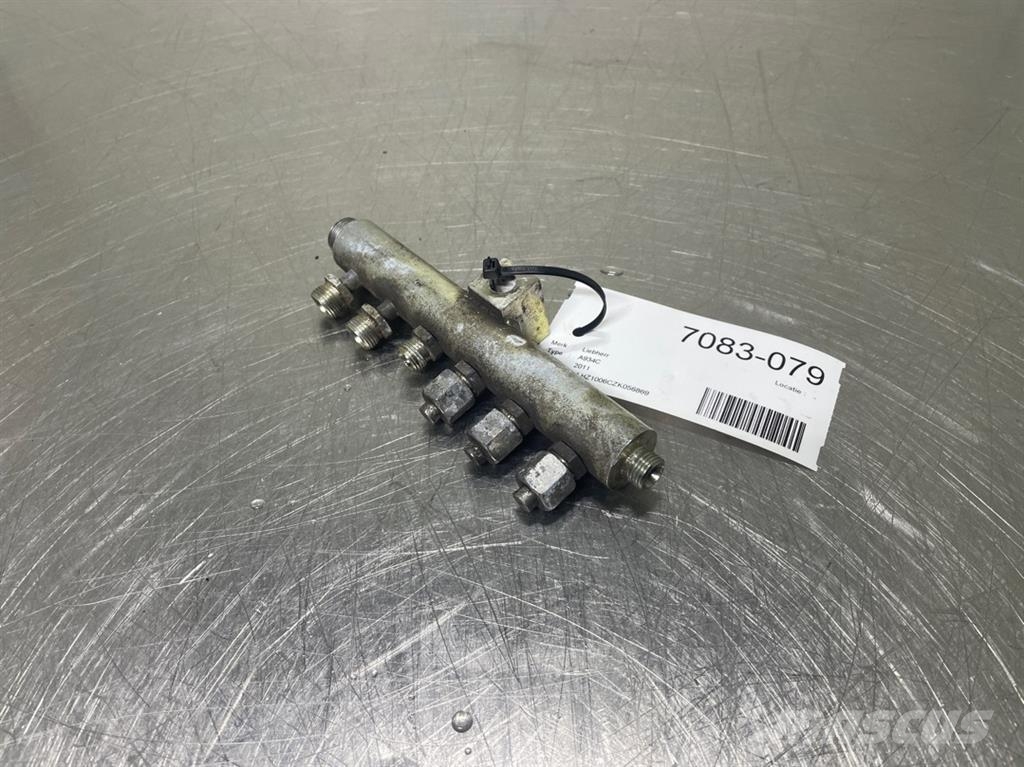 Liebherr A934C-10101615-Distributor/Verteiler/Verdeler Hidráulica