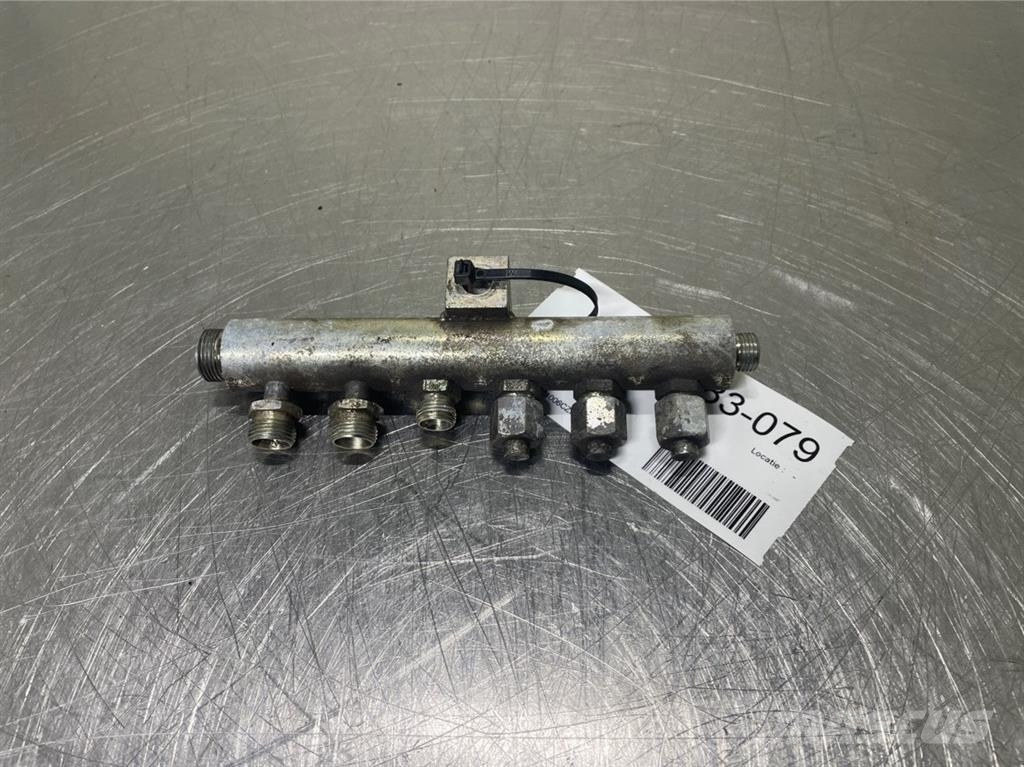 Liebherr A934C-10101615-Distributor/Verteiler/Verdeler Hidráulica
