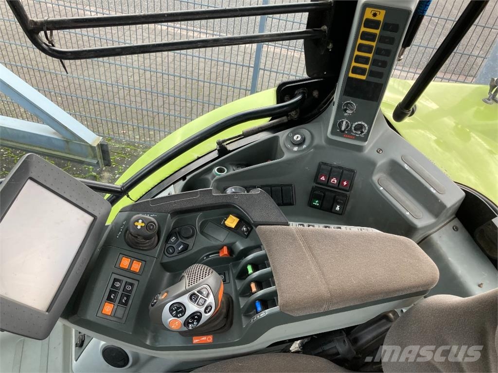 CLAAS Arion 650 CMatic 농기계 - 기타