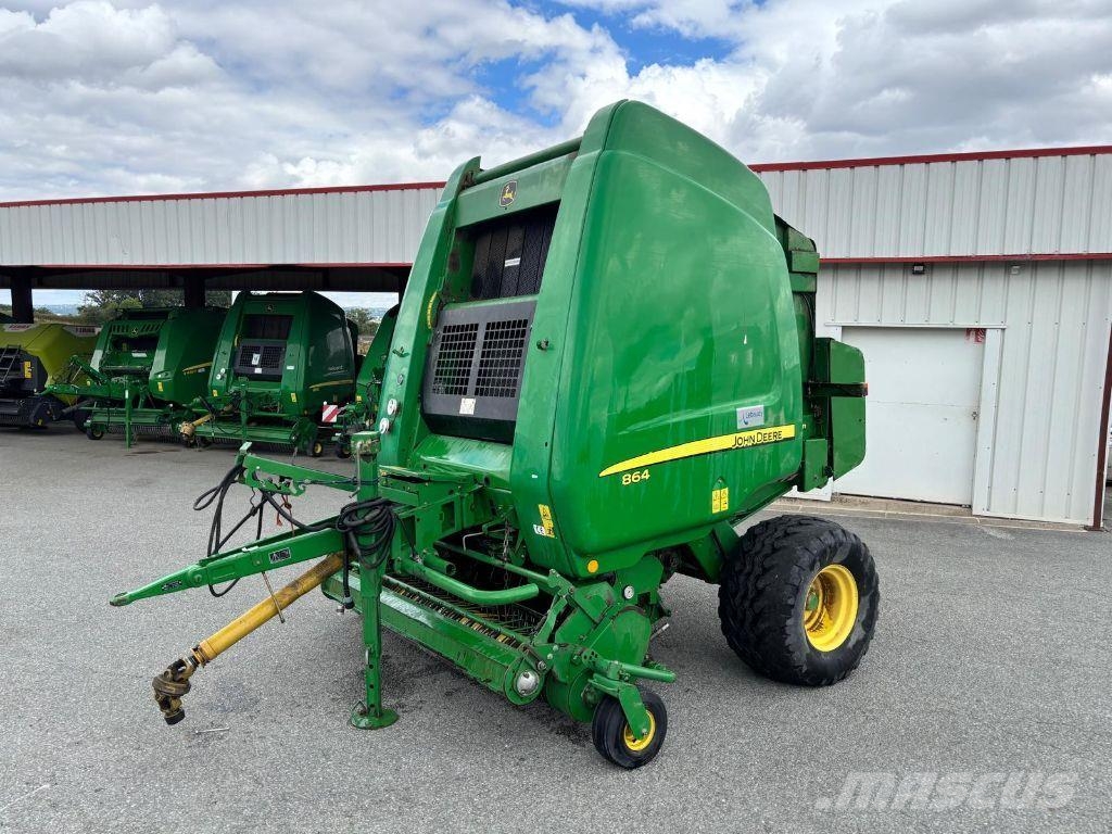 John Deere 864 PREMIUM Ronde-balenpersen