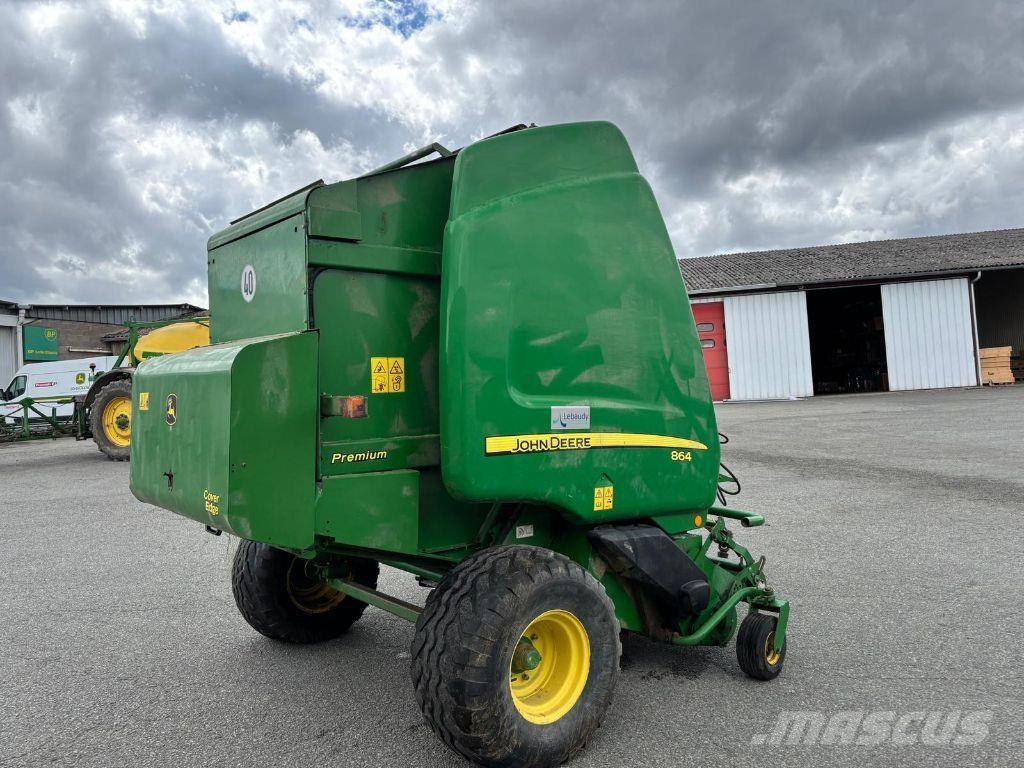 John Deere 864 PREMIUM Ronde-balenpersen