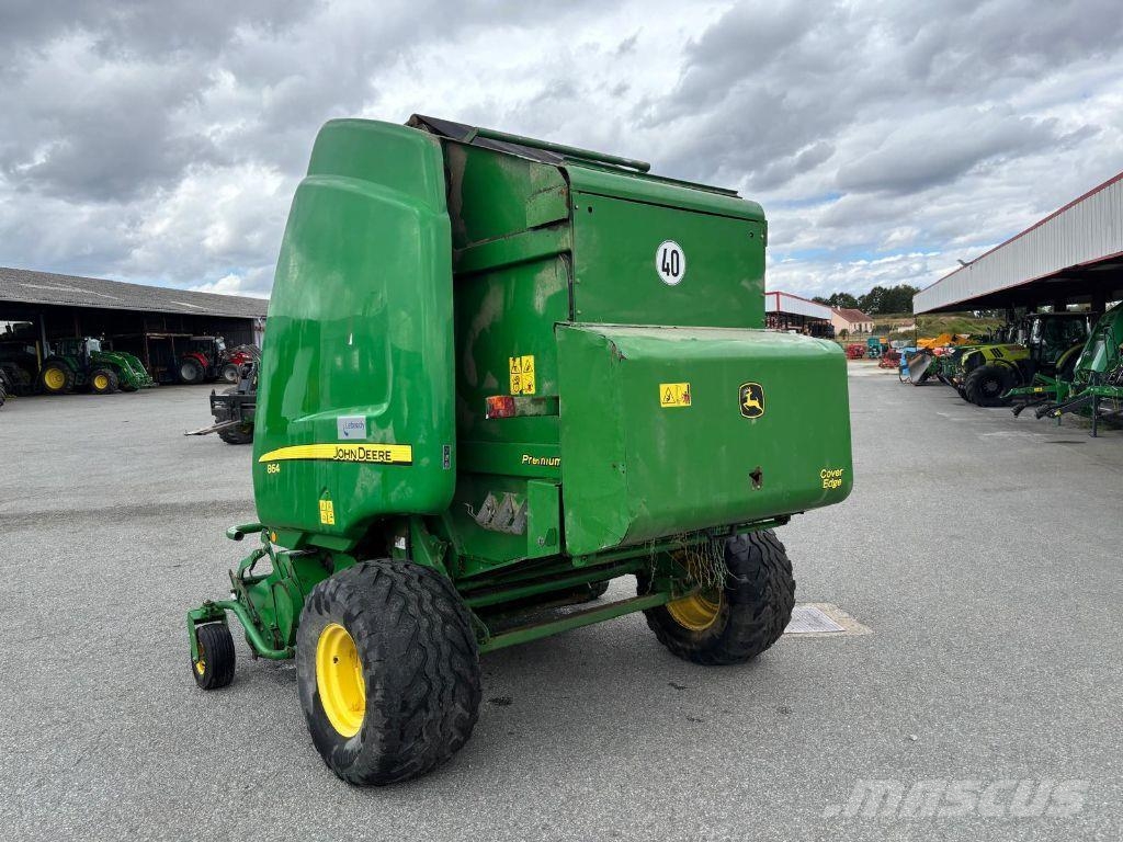 John Deere 864 PREMIUM Ronde-balenpersen
