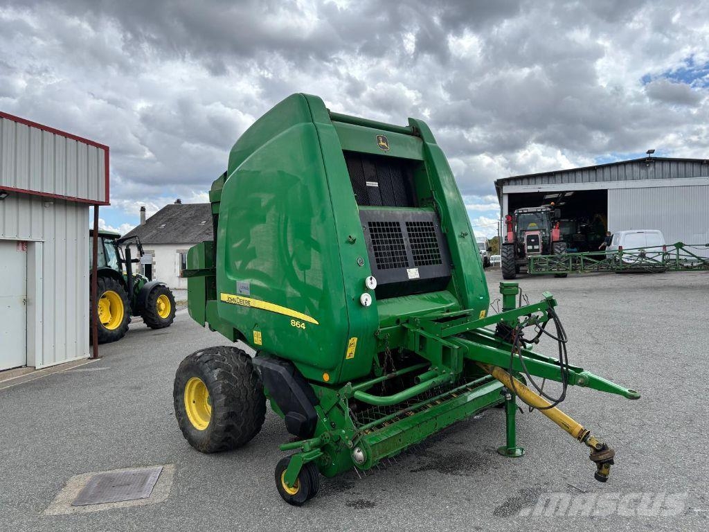 John Deere 864 PREMIUM Ronde-balenpersen