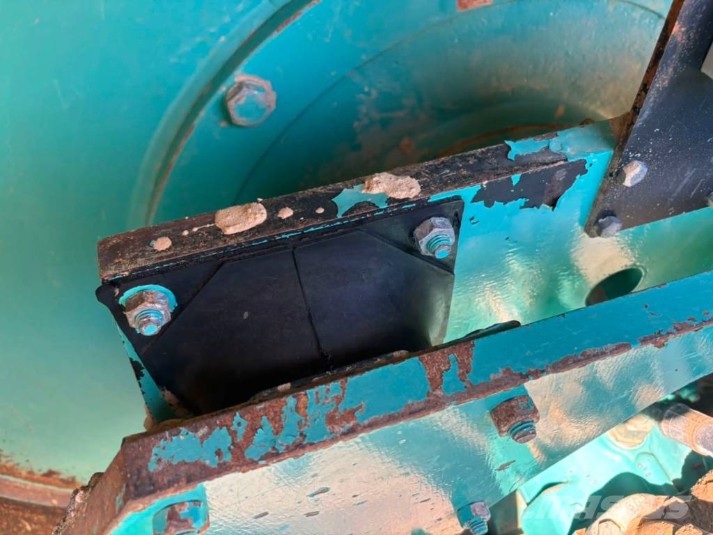 Ammann ASC110D Enojni valjarji