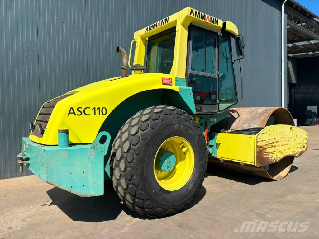 Ammann ASC110D Enojni valjarji