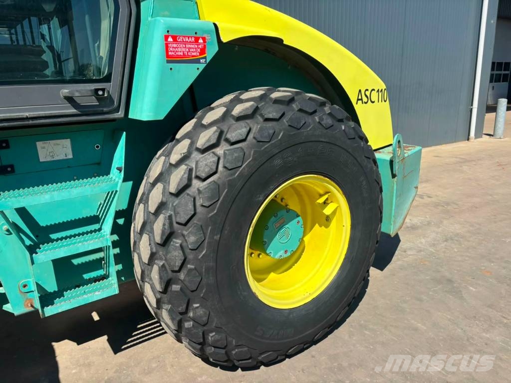 Ammann ASC110D Enojni valjarji