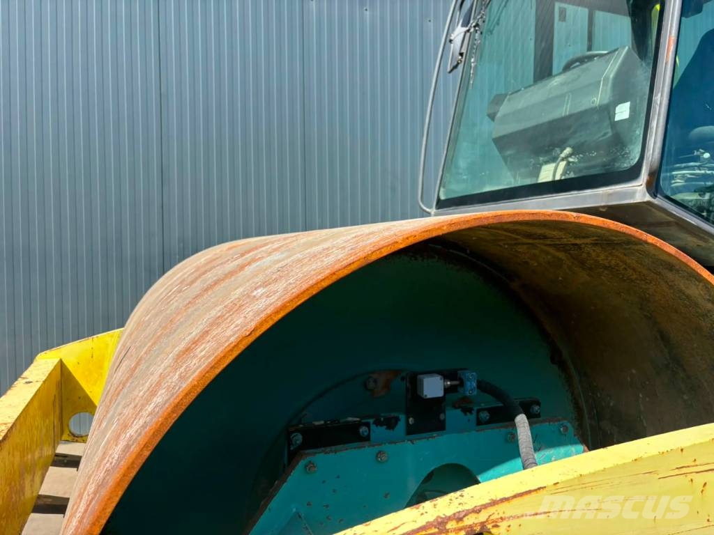 Ammann ASC110D Enojni valjarji