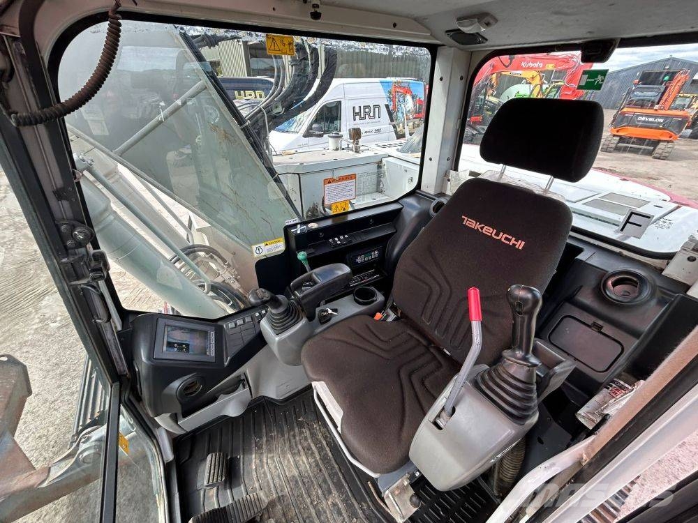 Takeuchi TB 2150 R 대형 굴삭기 29톤 이상
